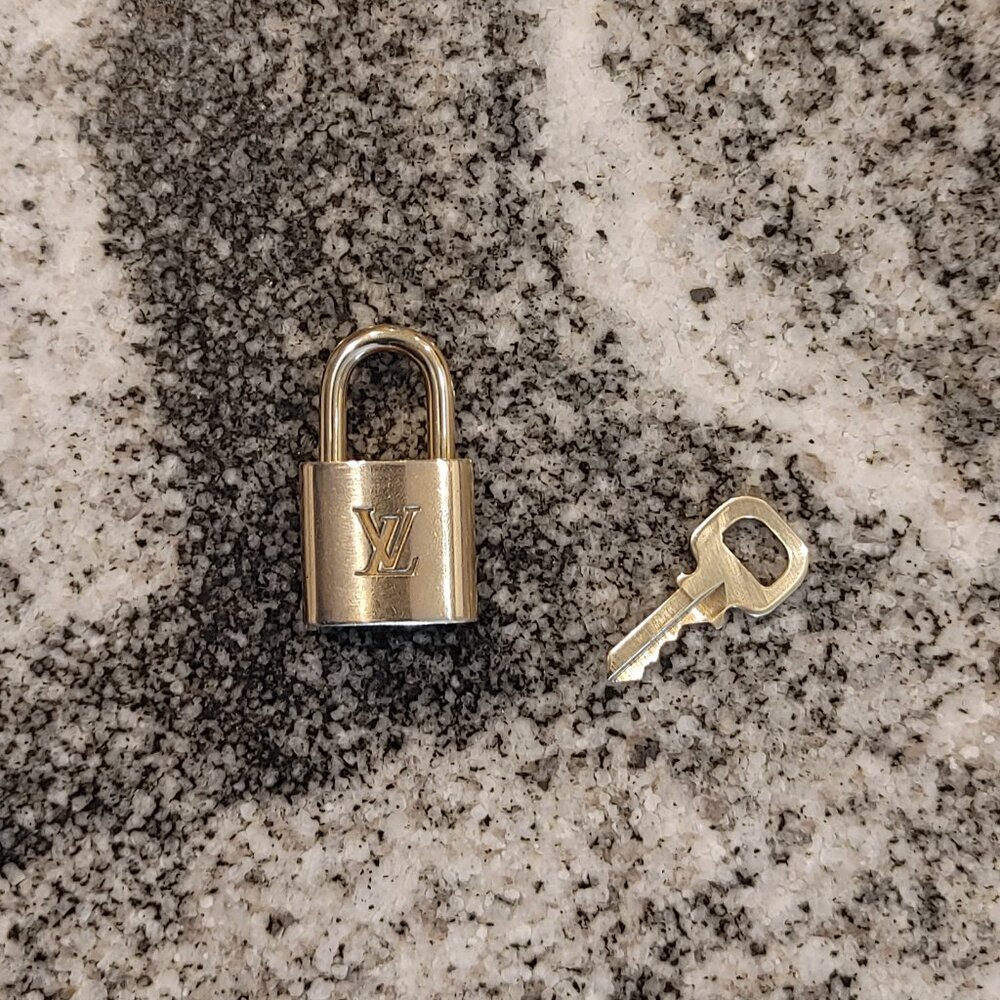 Louis Vuitton Padlock Made in France with Key #320 - Picture 1 of 16